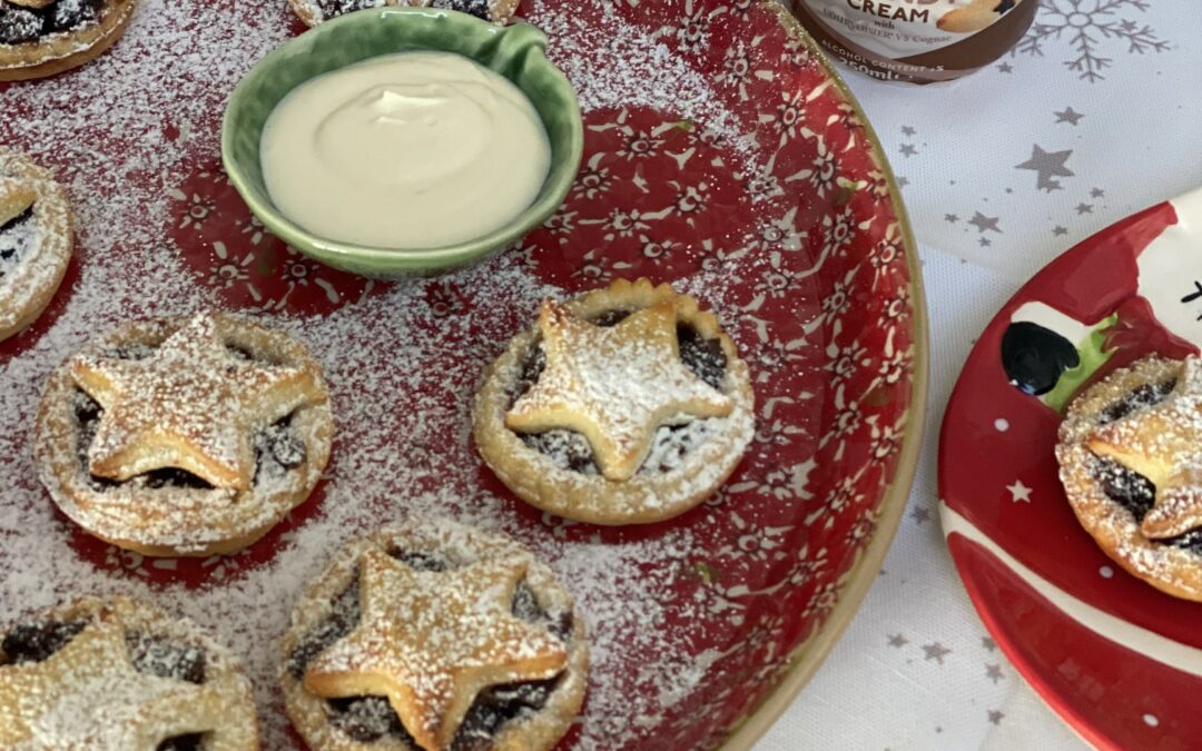 Mince Pies and Brandy Cream