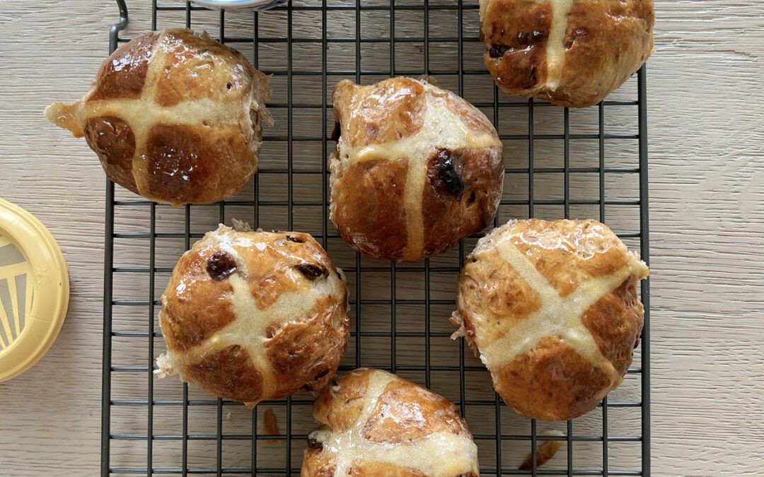 Chocolate chip and orange hot cross buns