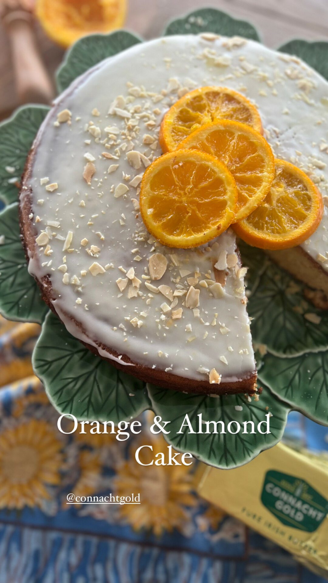 Easy orange and almond cake